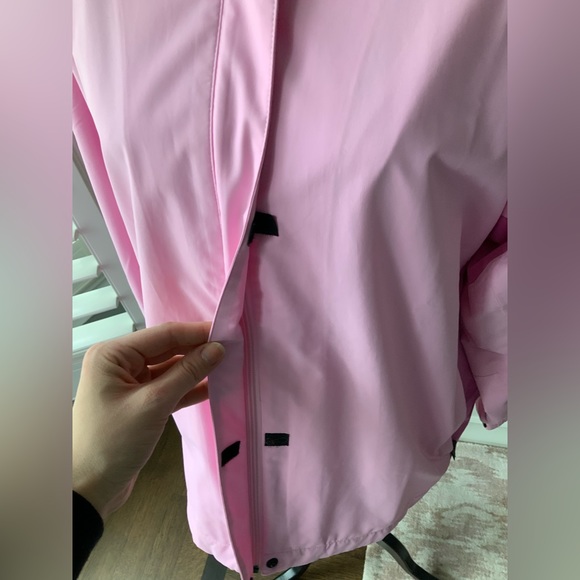 ADIDAS BARBIE Pink Climaproof Waterproof Light Jacket Women’s Size Large - Picture 8 of 11